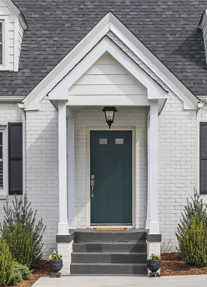 Double Pointed Entryway