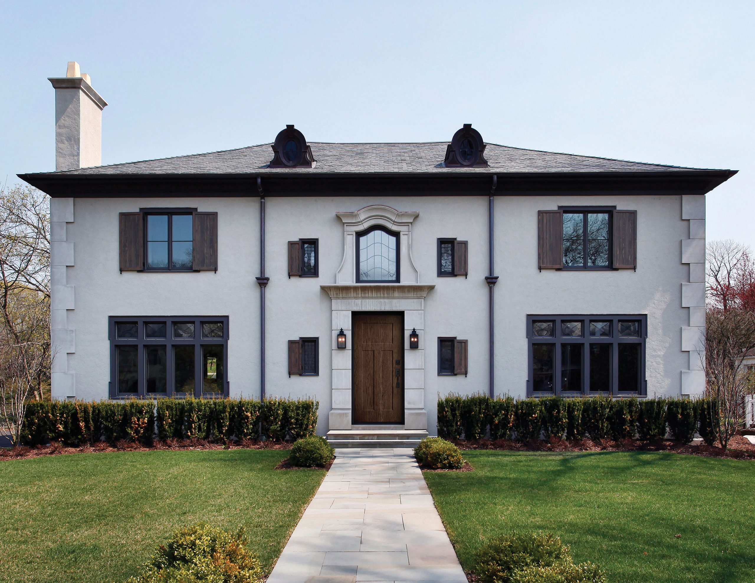 Simple 3-Panel Shaker Entrance